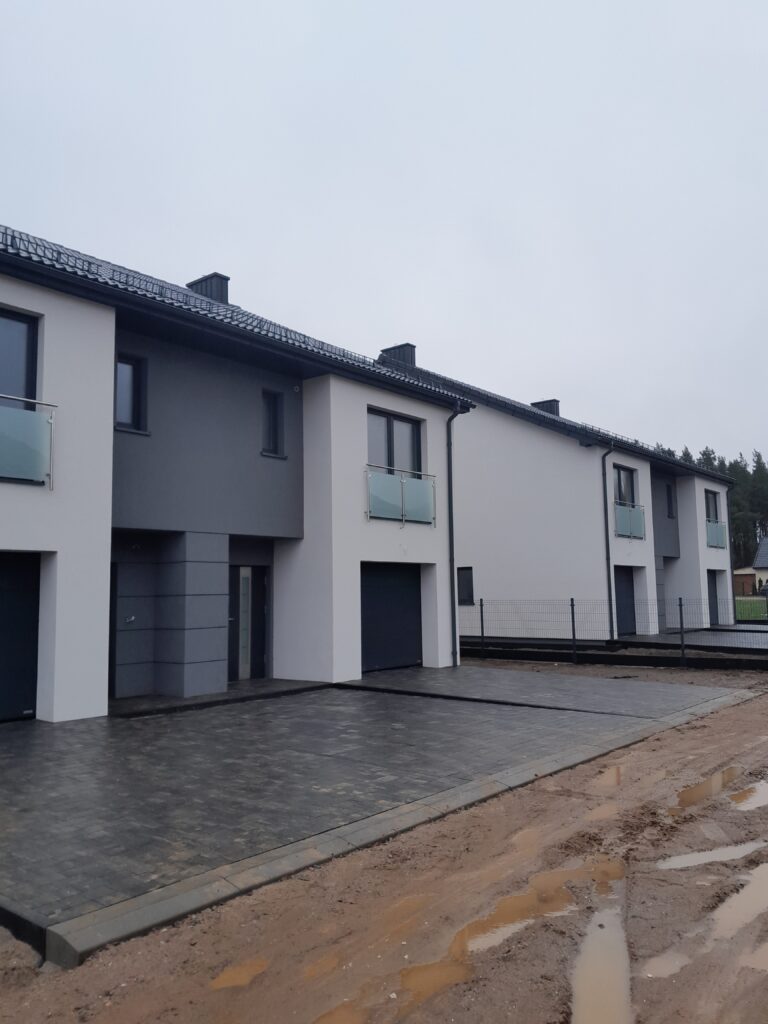 52m²    580000zł