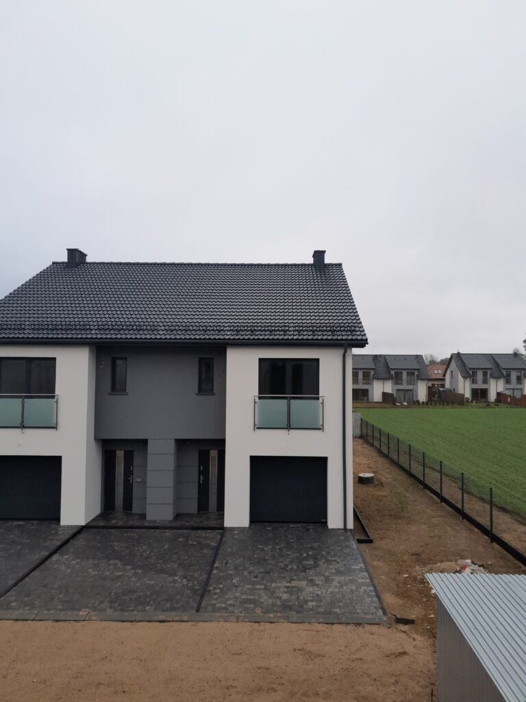 52m²    580000zł